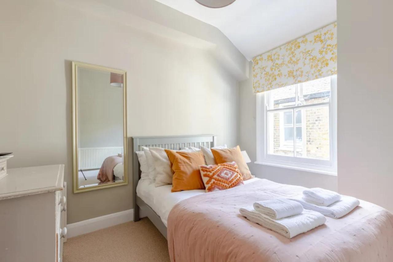 Luxuriously Designed 3 Bedroom Apartment In Clapham ロンドン エクステリア 写真