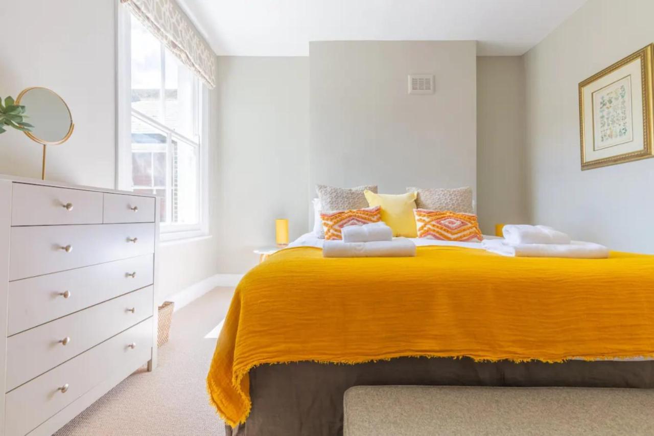 Luxuriously Designed 3 Bedroom Apartment In Clapham ロンドン エクステリア 写真